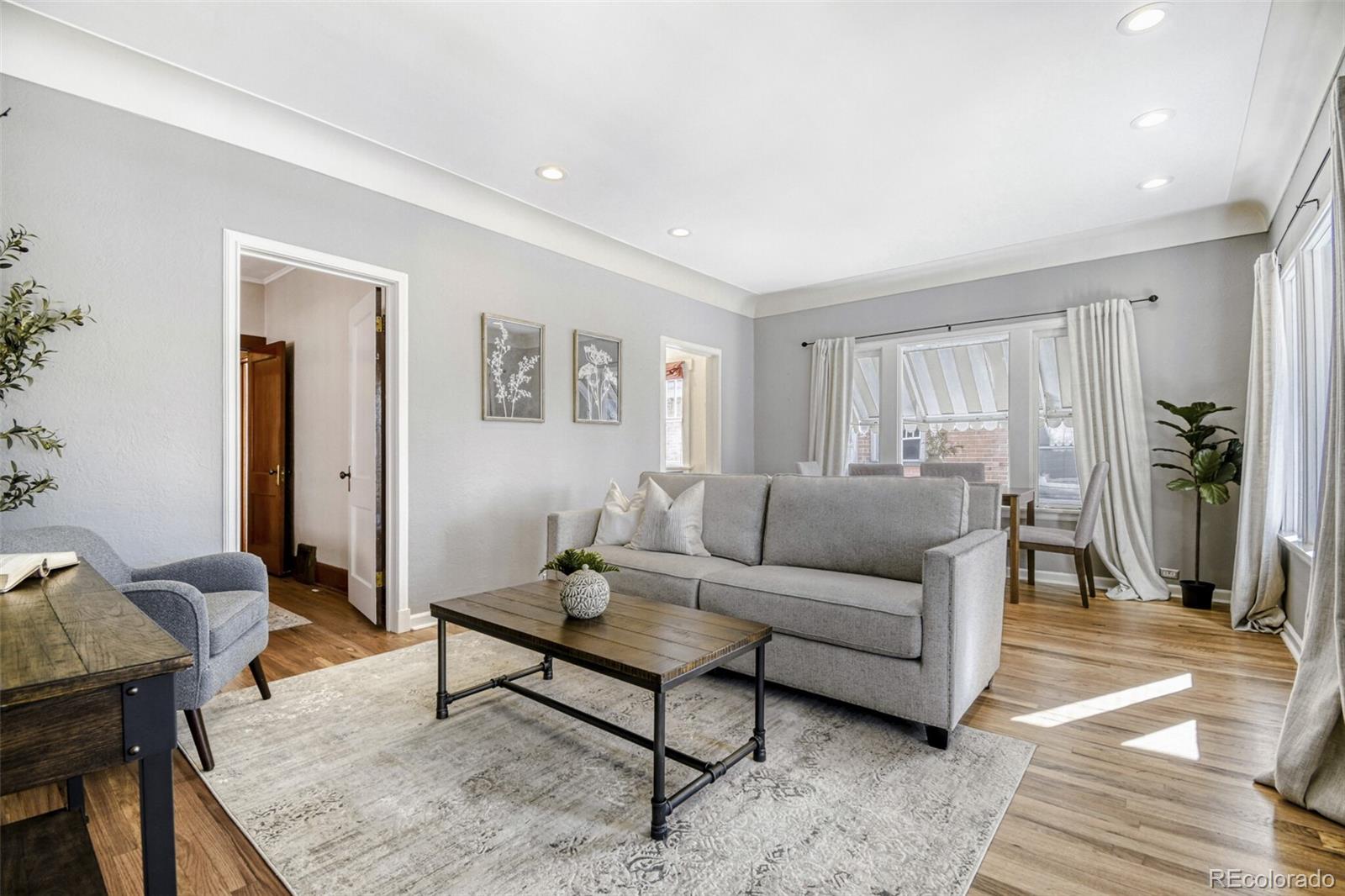 MLS Image #3 for 1724 s emerson street,denver, Colorado