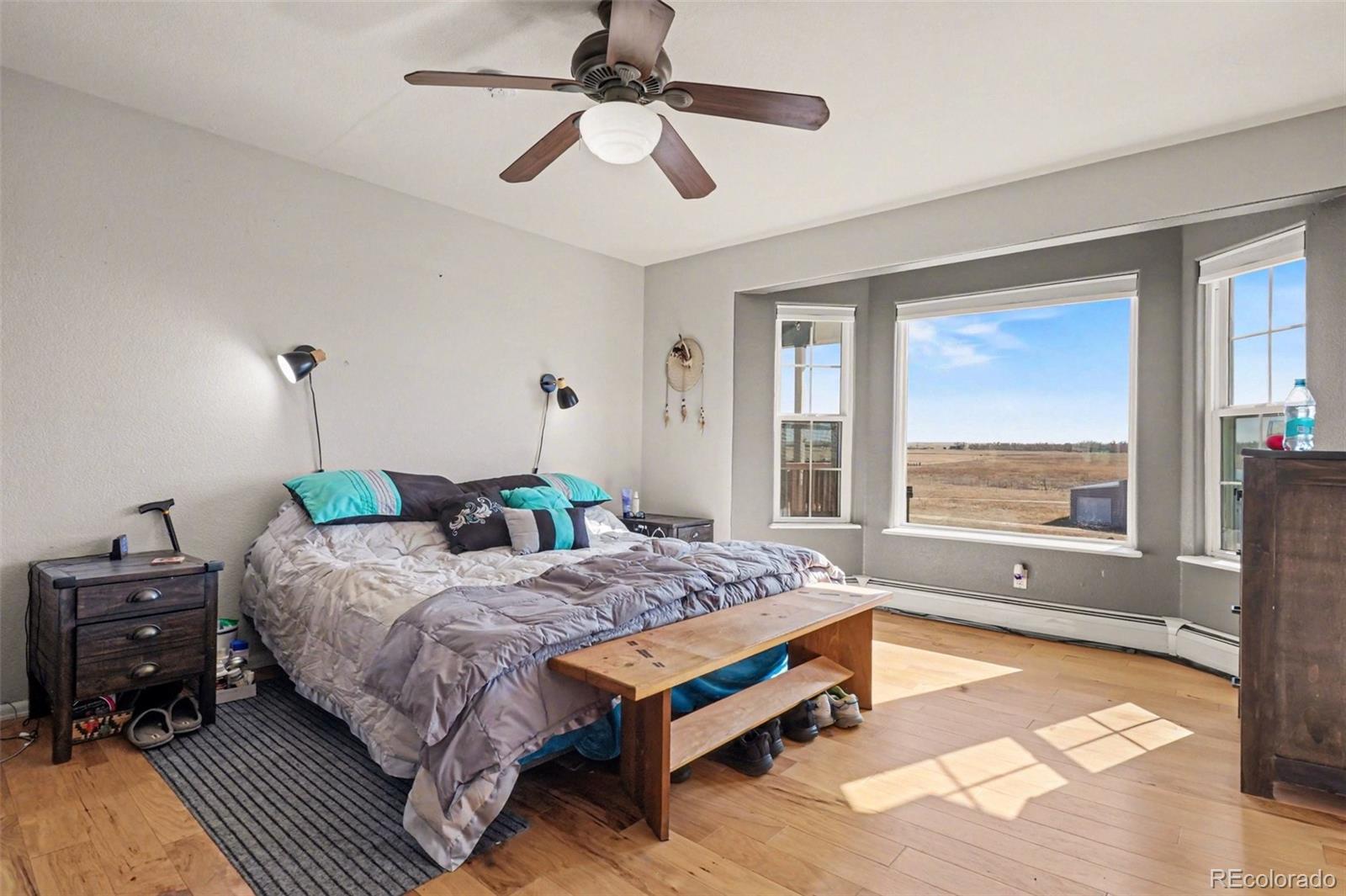 MLS Image #18 for 937  snow lake court,watkins, Colorado