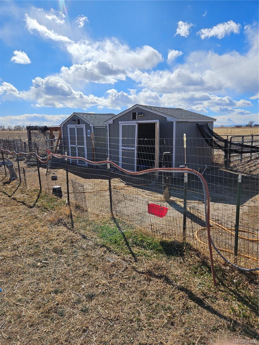MLS Image #46 for 937  snow lake court,watkins, Colorado