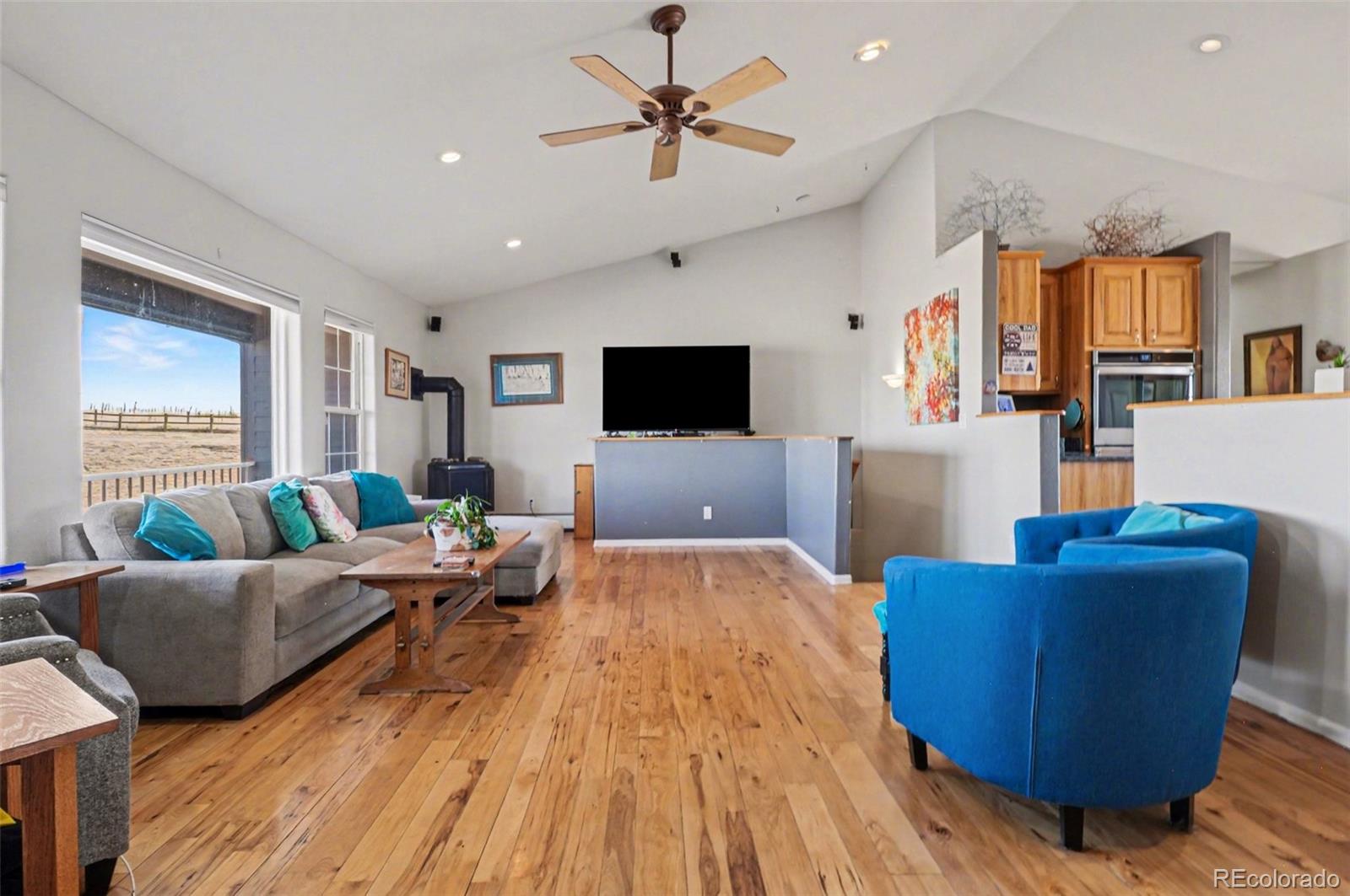 MLS Image #8 for 937  snow lake court,watkins, Colorado