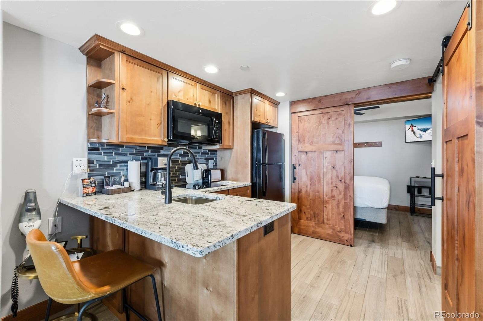 MLS Image #4 for 640  village road 4114,breckenridge, Colorado