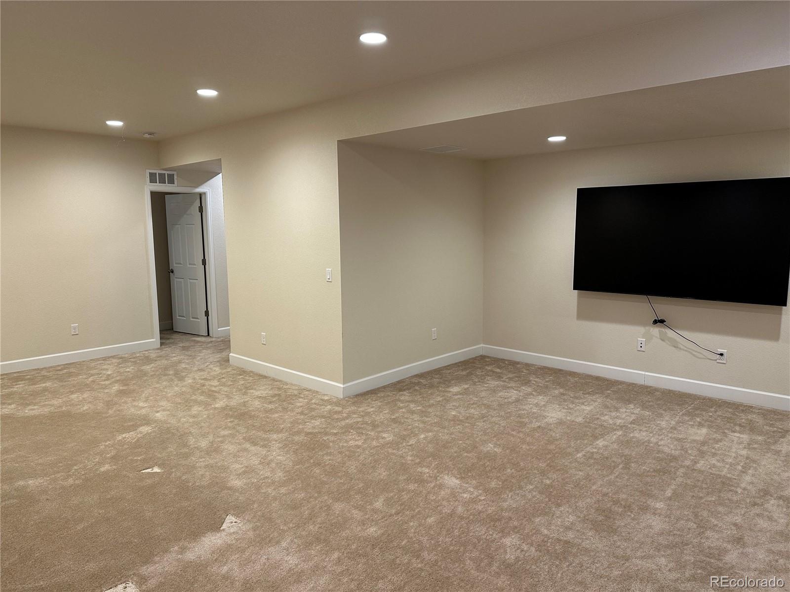 MLS Image #14 for 5733 s fultondale court,aurora, Colorado