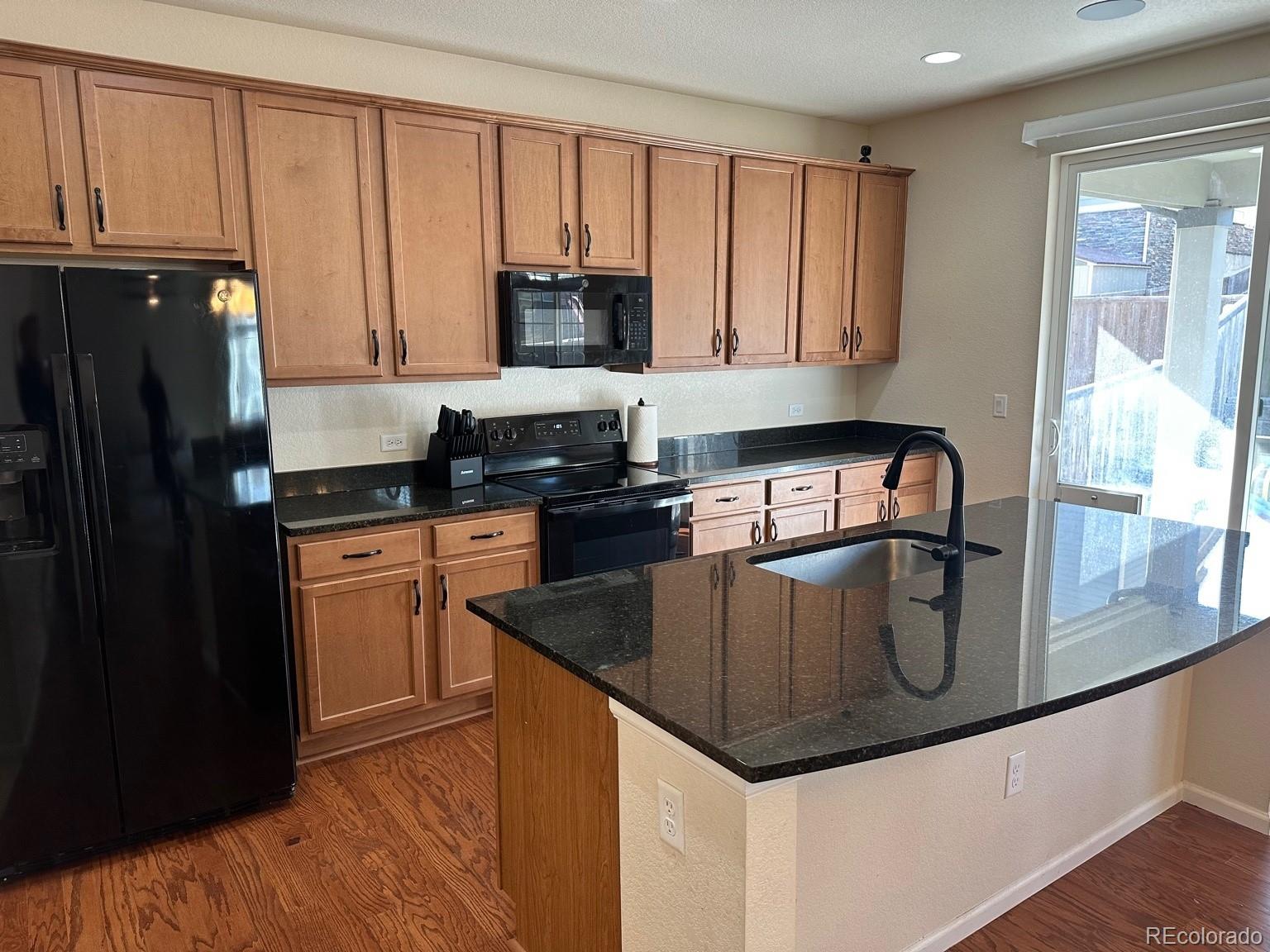 MLS Image #4 for 5733 s fultondale court,aurora, Colorado