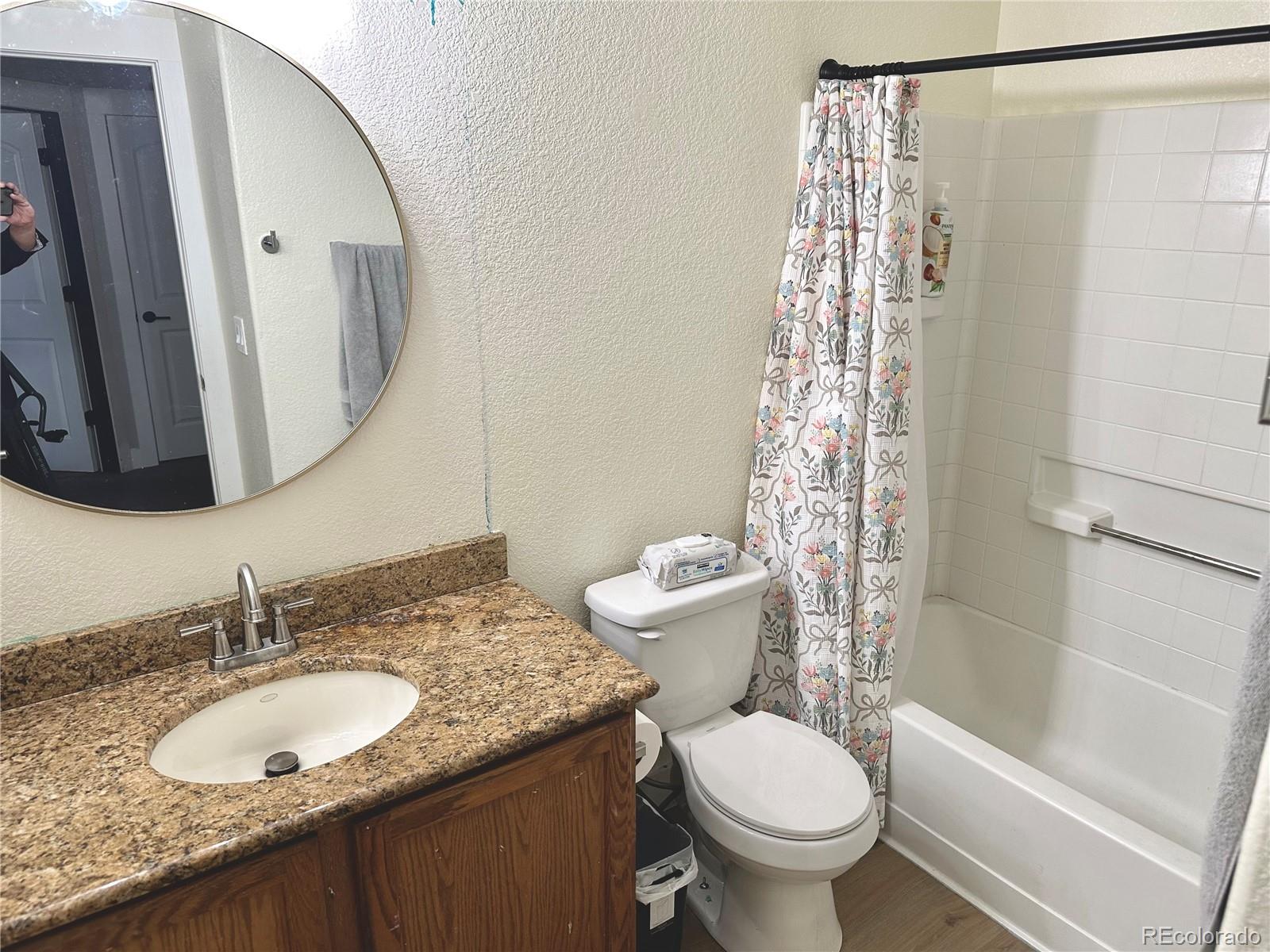 MLS Image #15 for 4886  gibraltar street,denver, Colorado