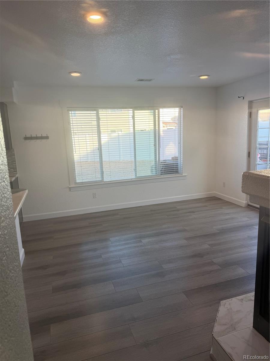 MLS Image #8 for 4886  gibraltar street,denver, Colorado