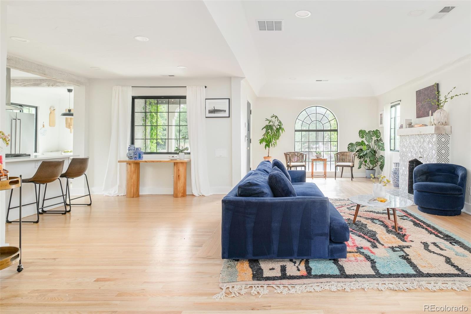 MLS Image #10 for 1300 n glencoe street,denver, Colorado