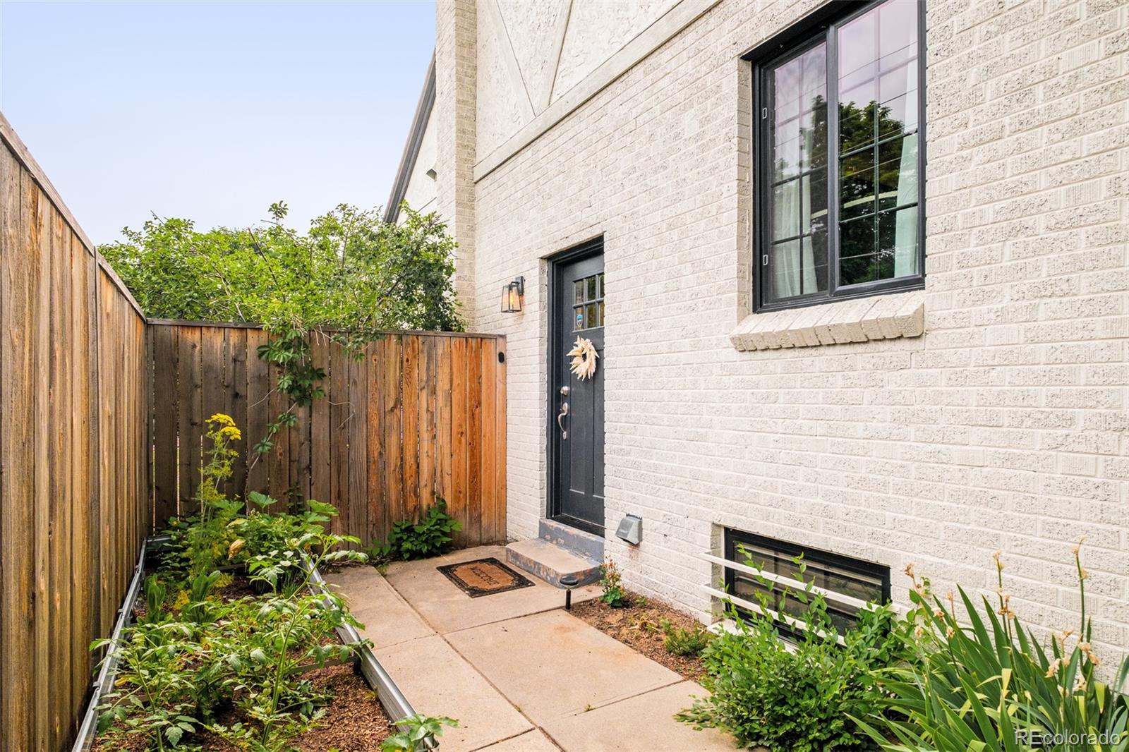 MLS Image #34 for 1300 n glencoe street,denver, Colorado