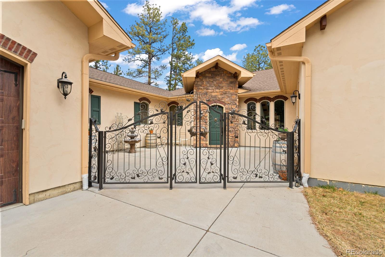 MLS Image #1 for 1429  gore circle,larkspur, Colorado