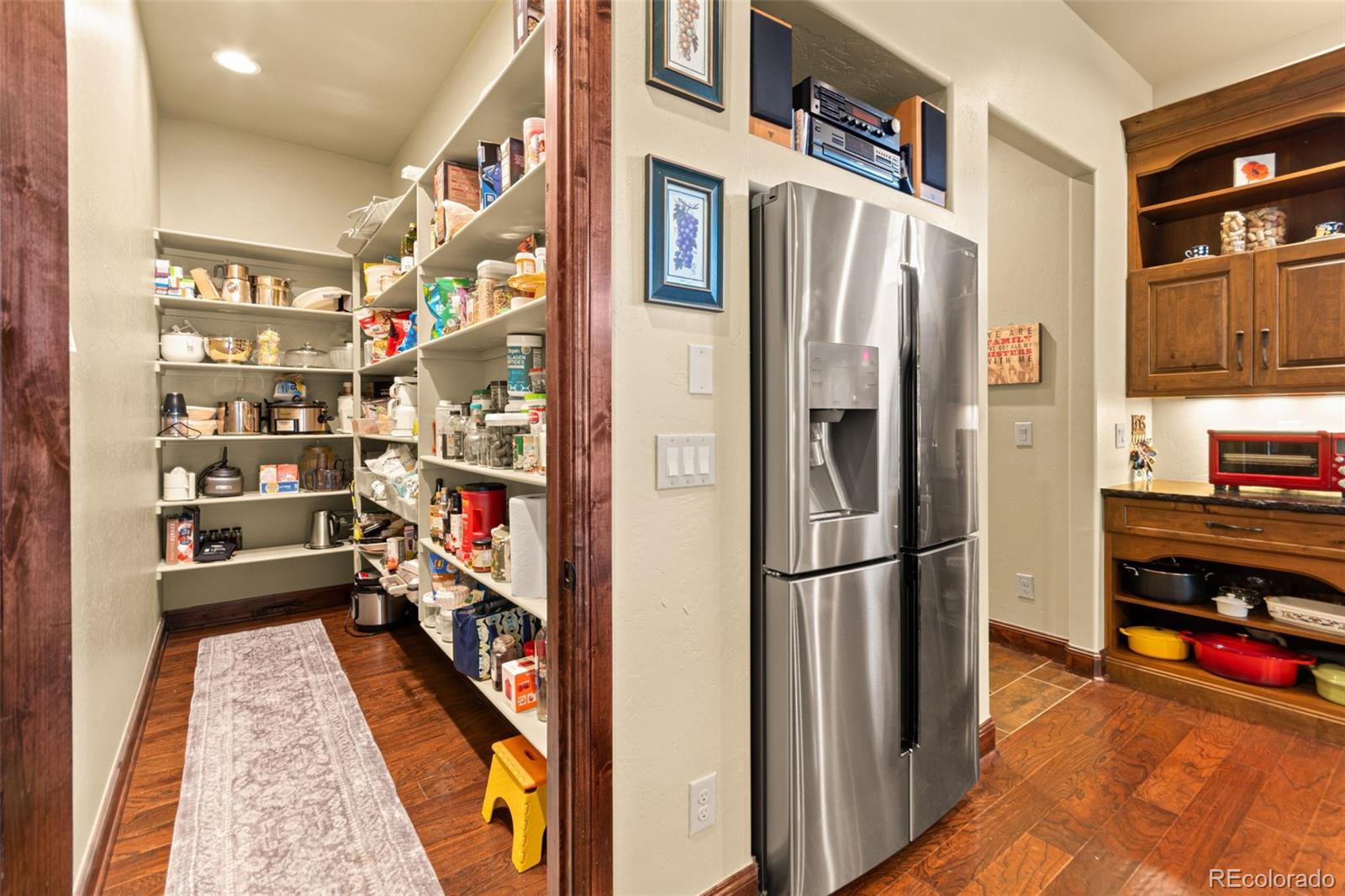 MLS Image #14 for 1429  gore circle,larkspur, Colorado