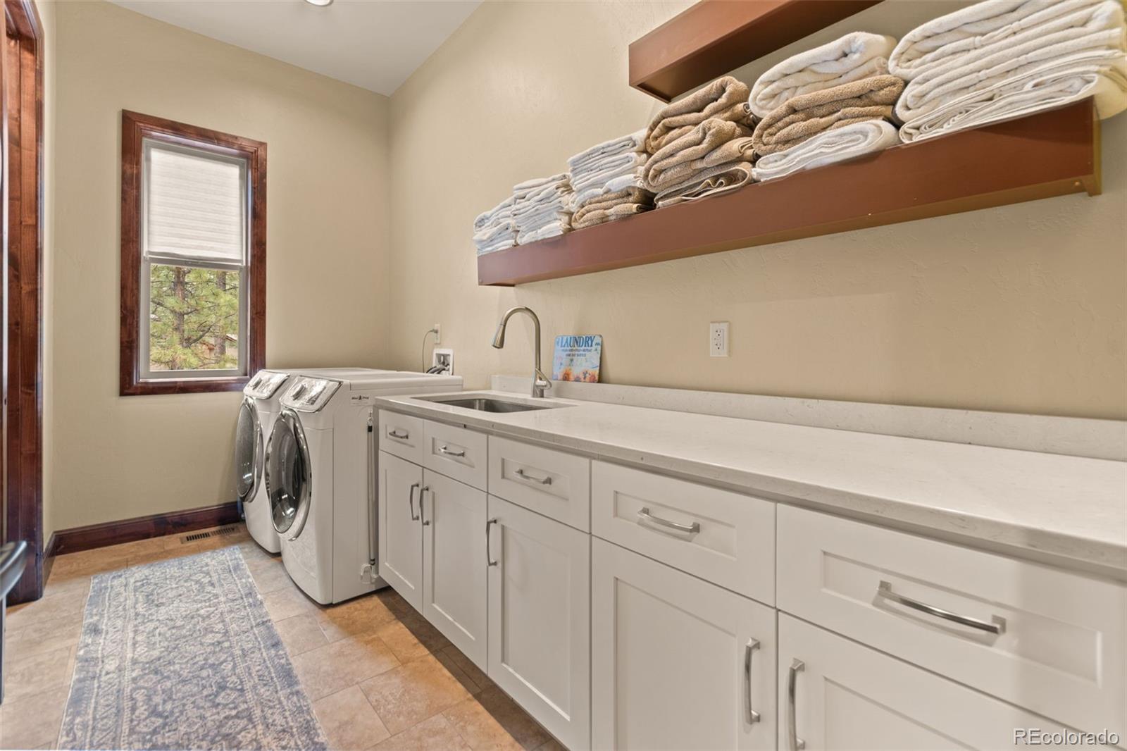 MLS Image #29 for 1429  gore circle,larkspur, Colorado