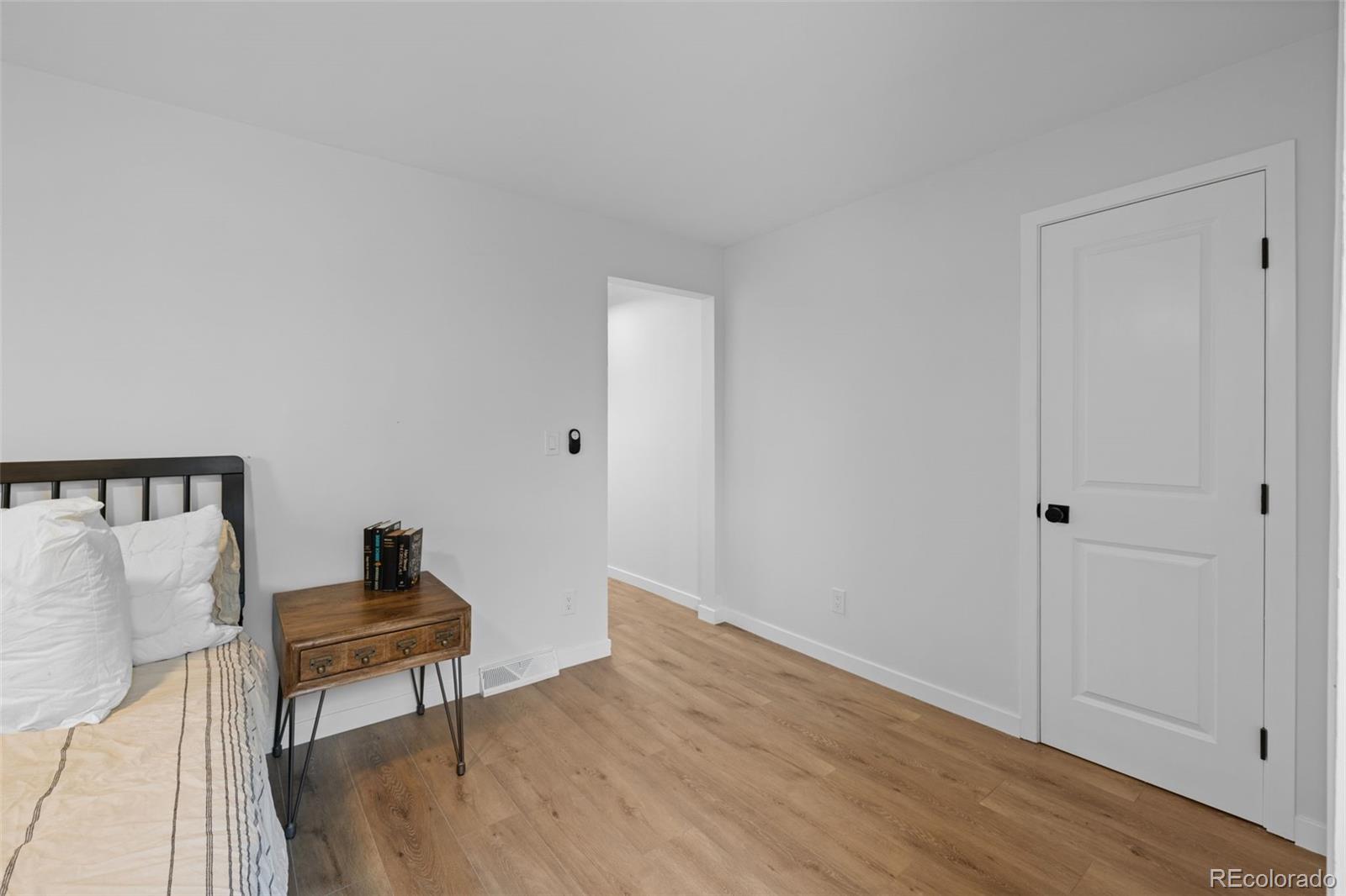 MLS Image #11 for 5095 n tejon street,denver, Colorado