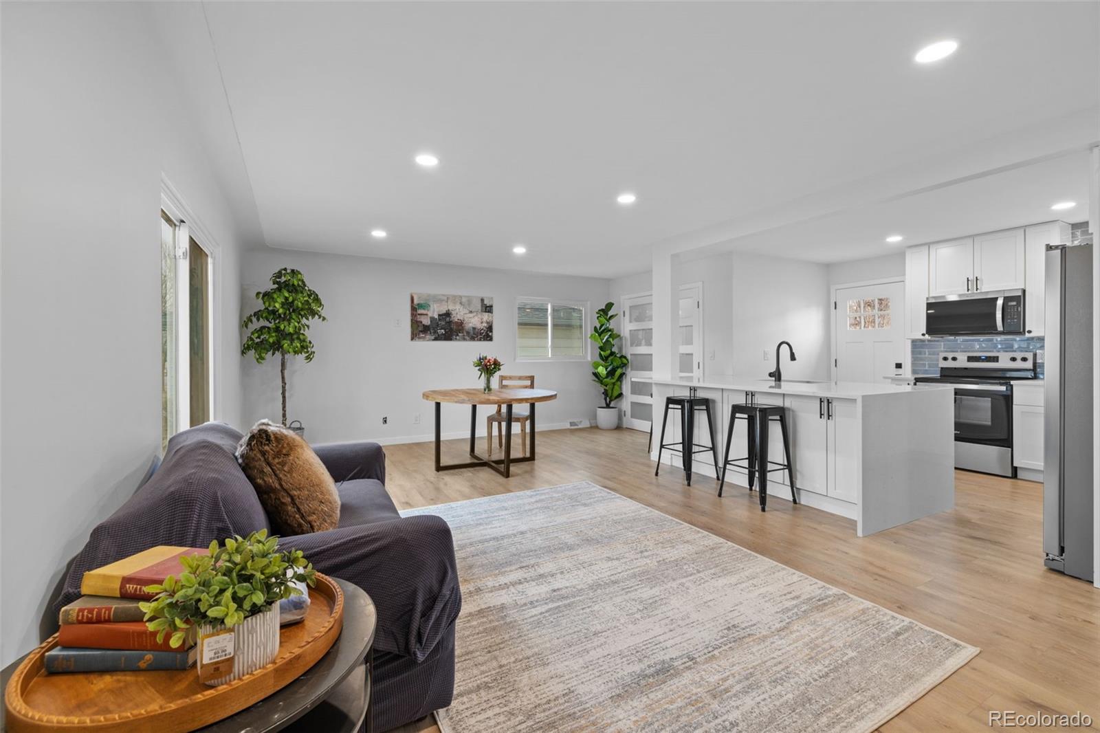 MLS Image #2 for 5095 n tejon street,denver, Colorado