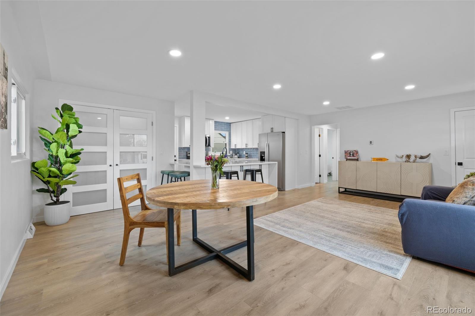 MLS Image #3 for 5095 n tejon street,denver, Colorado