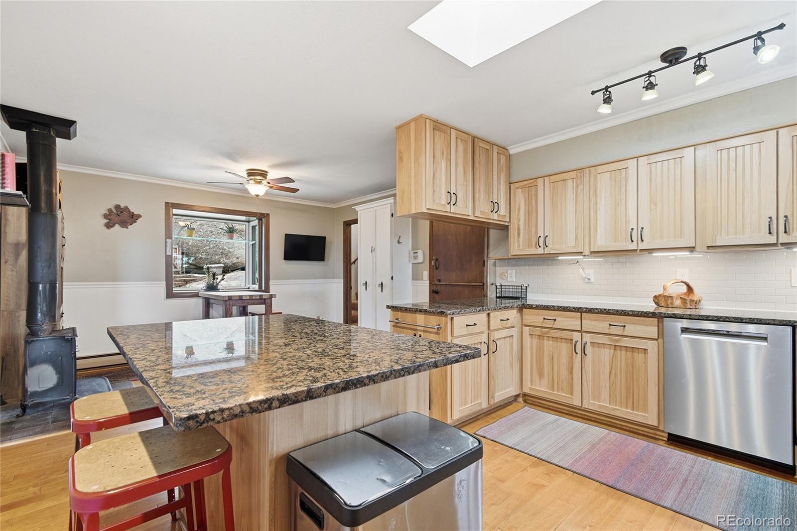 MLS Image #16 for 22725  cook lane,morrison, Colorado