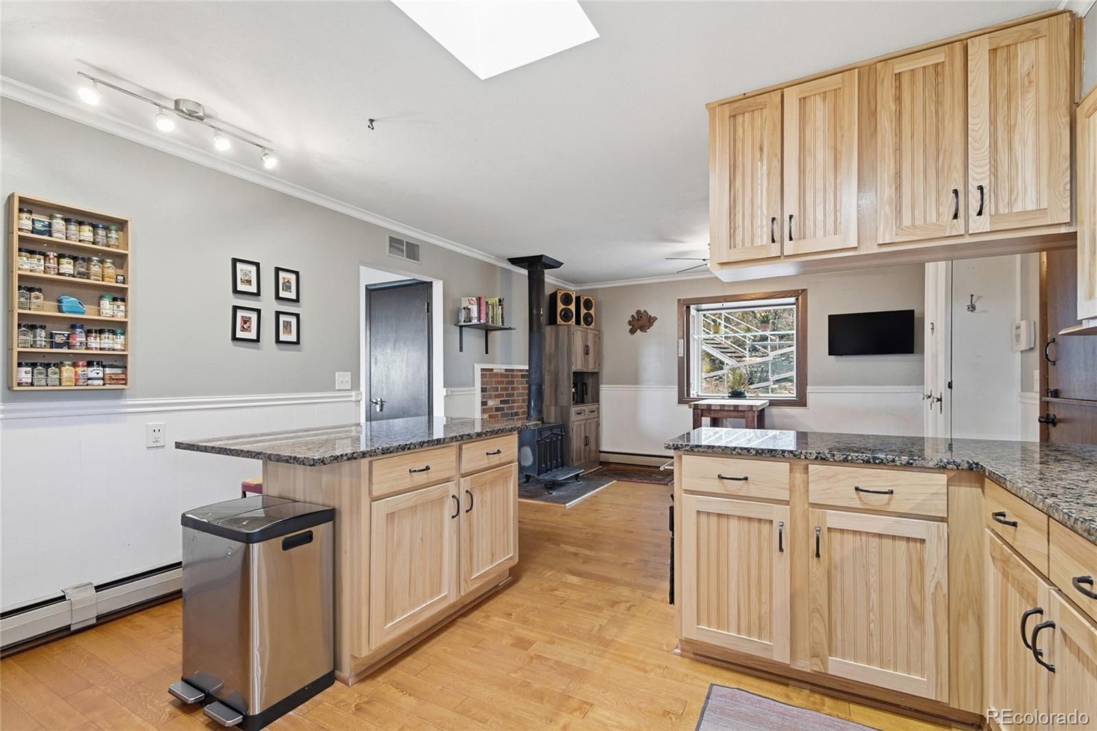MLS Image #18 for 22725  cook lane,morrison, Colorado