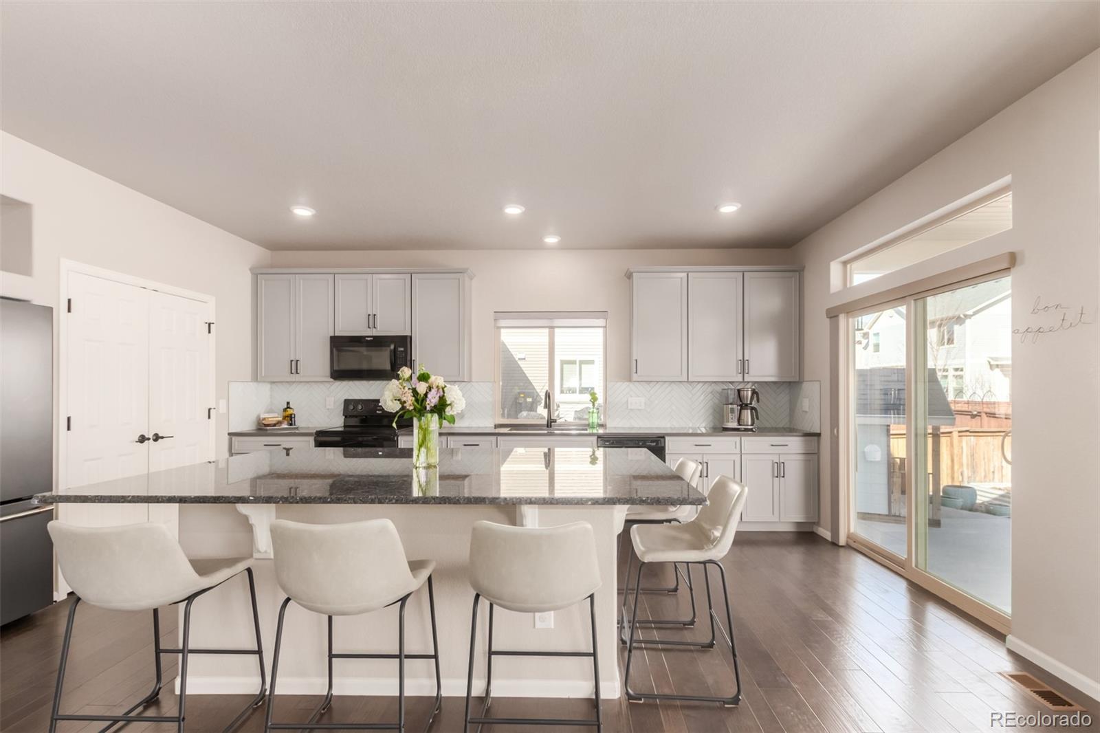 MLS Image #10 for 10128  walden court,commerce city, Colorado