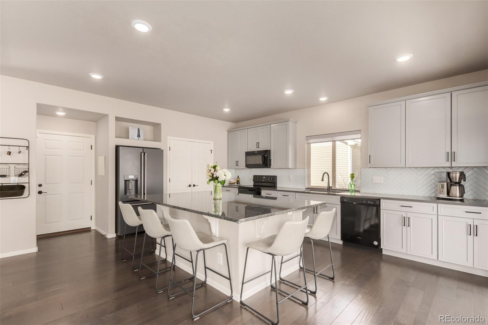 MLS Image #11 for 10128  walden court,commerce city, Colorado