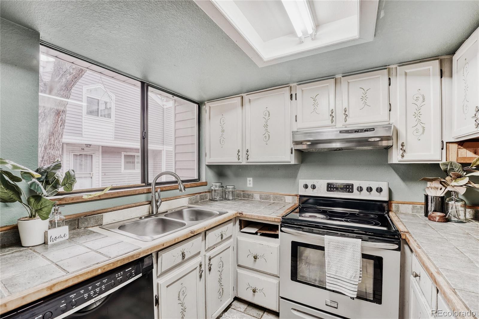 MLS Image #11 for 88 s moline street ,aurora, Colorado