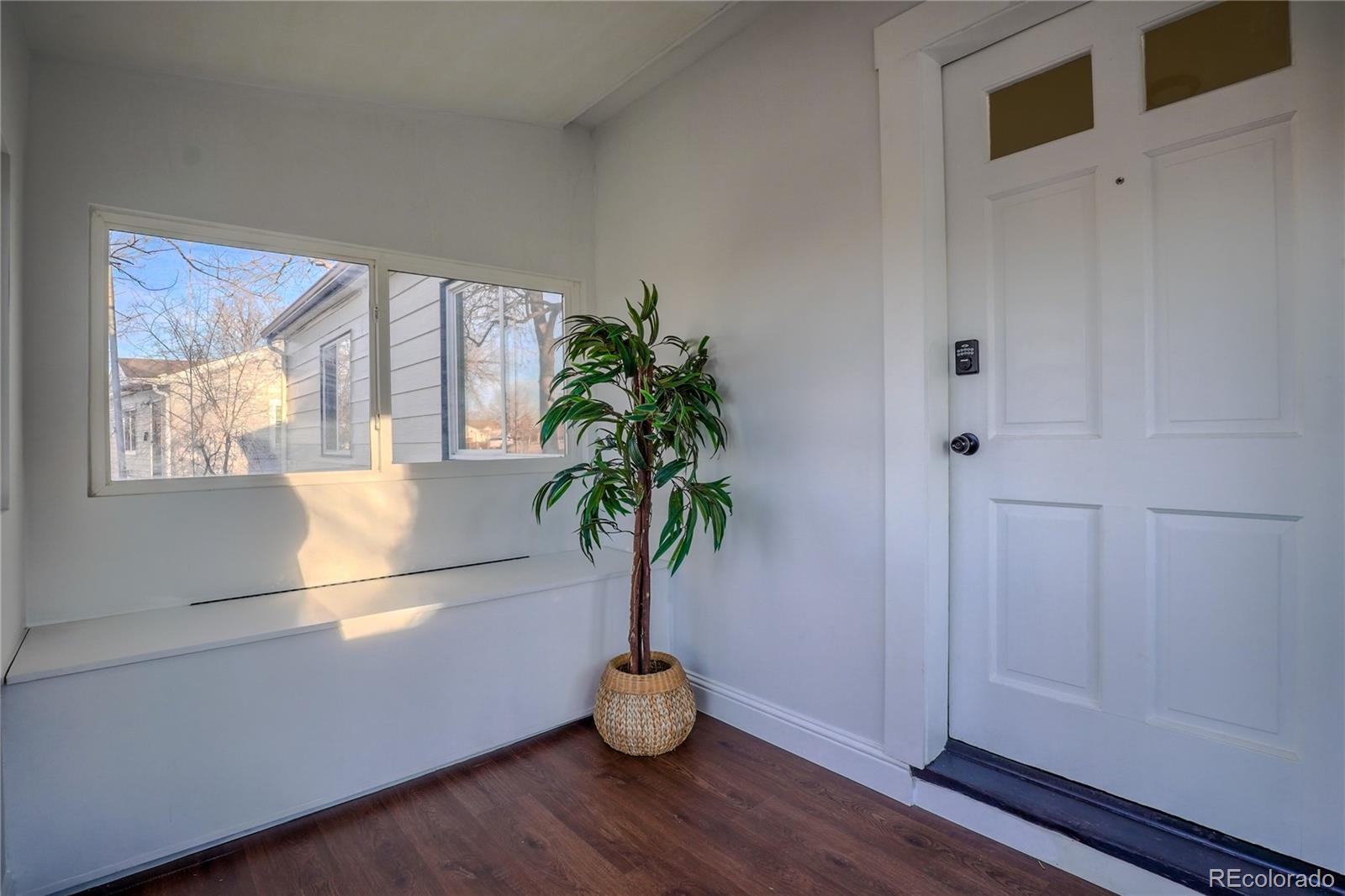MLS Image #1 for 944 s pecos way,denver, Colorado