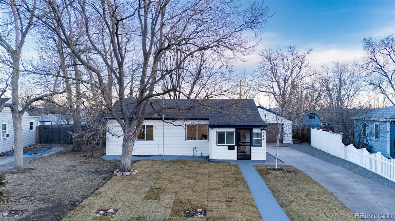 MLS Image #31 for 944 s pecos way,denver, Colorado