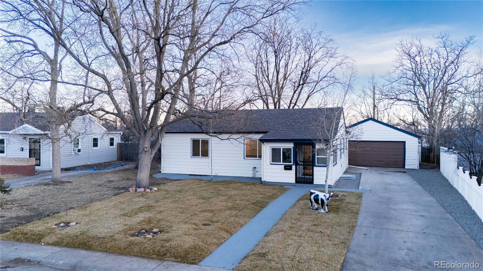 MLS Image #32 for 944 s pecos way,denver, Colorado