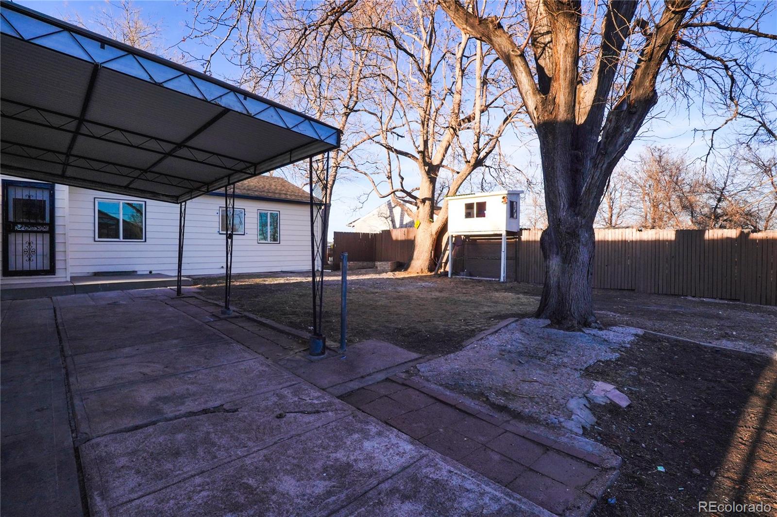 MLS Image #33 for 944 s pecos way,denver, Colorado