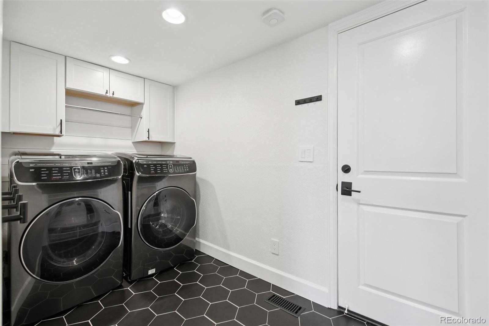 MLS Image #14 for 8262  johnson court,arvada, Colorado