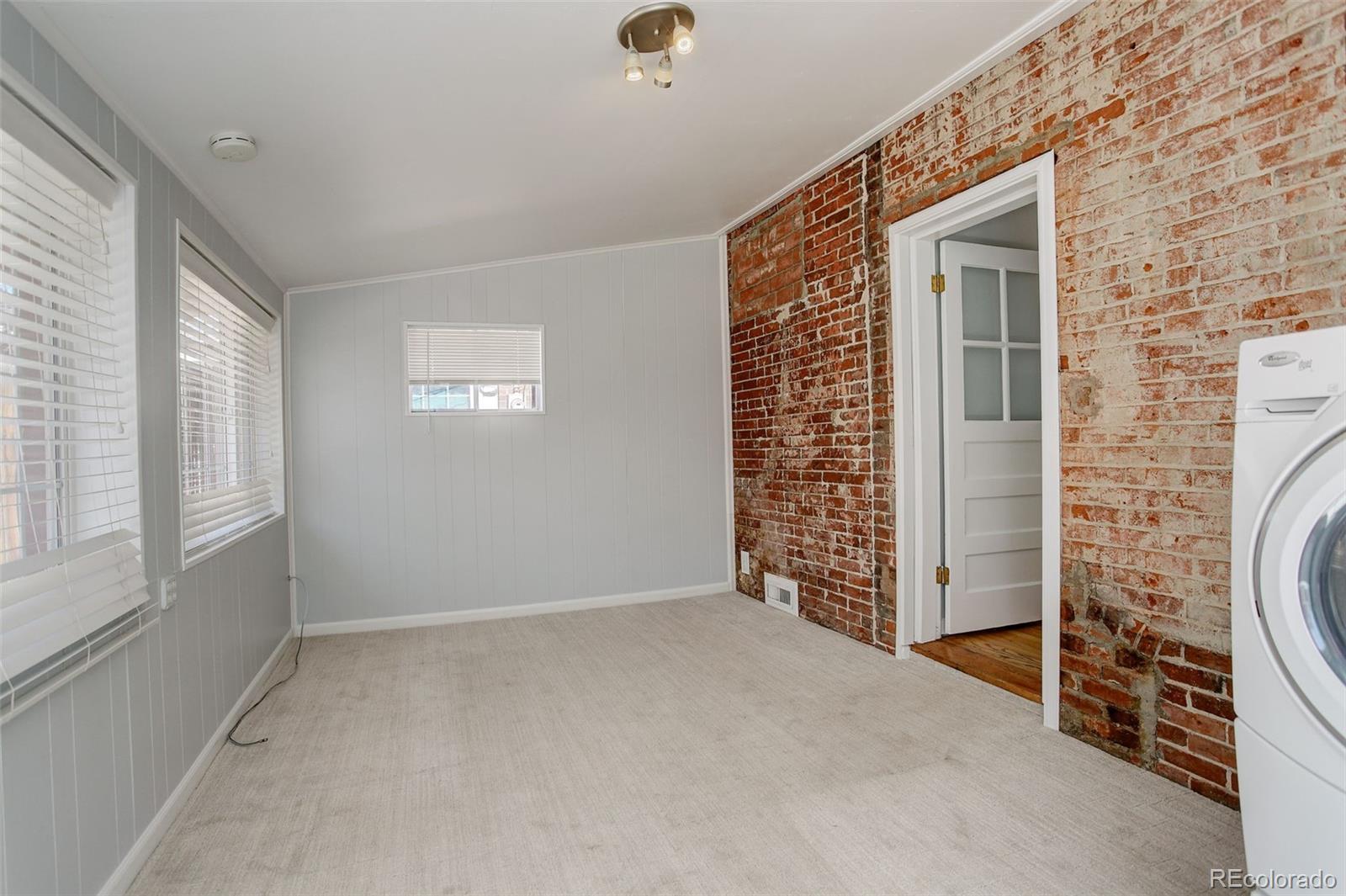 MLS Image #17 for 345  delaware street,denver, Colorado