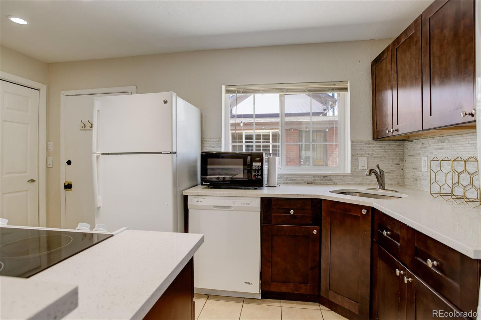 MLS Image #24 for 345  delaware street,denver, Colorado