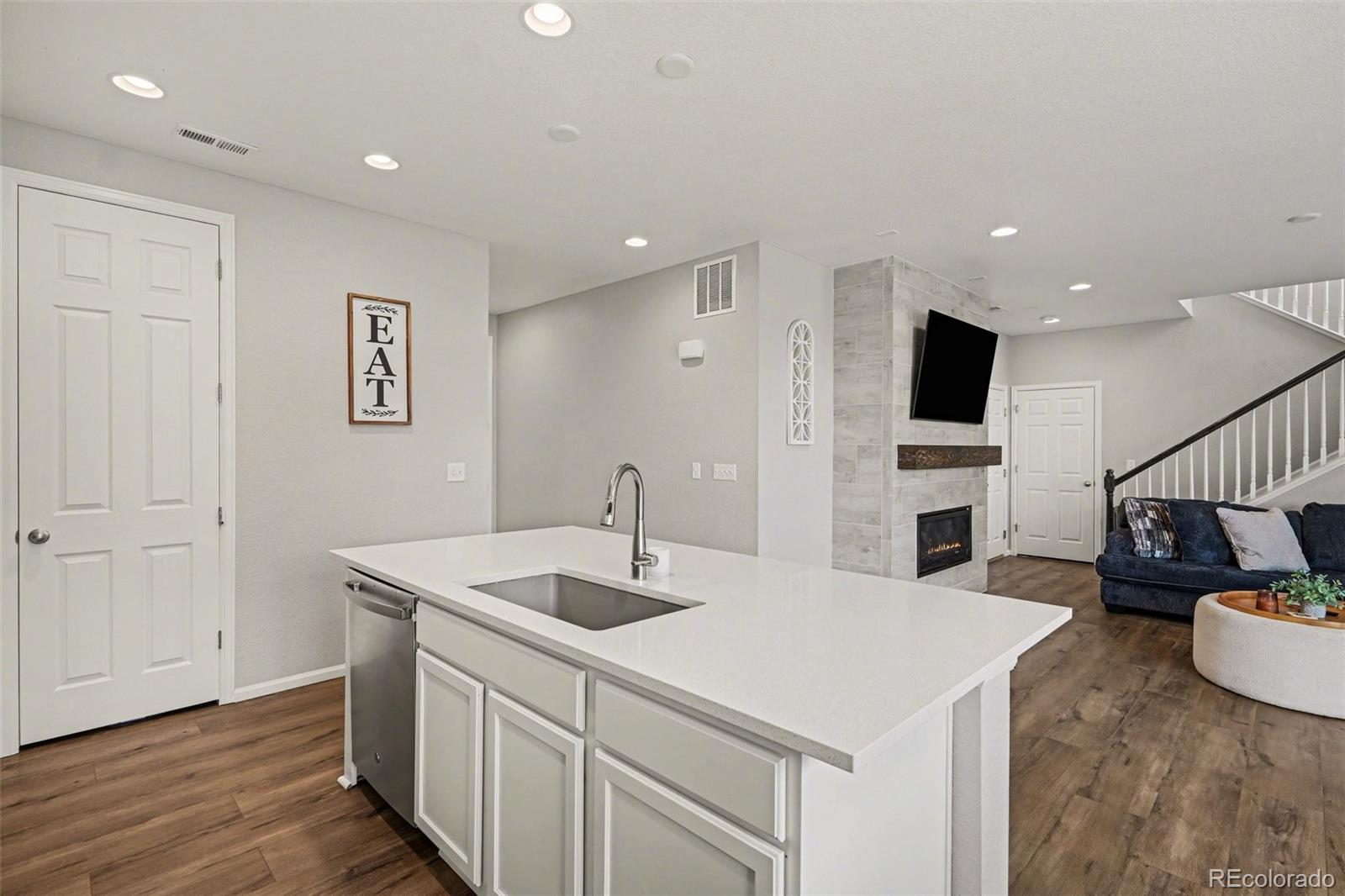 MLS Image #8 for 2557  villageview lane,castle rock, Colorado