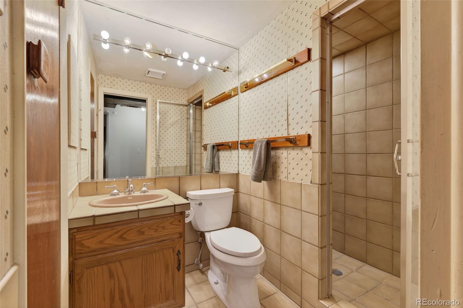 MLS Image #19 for 3370 w tanforan drive,englewood, Colorado