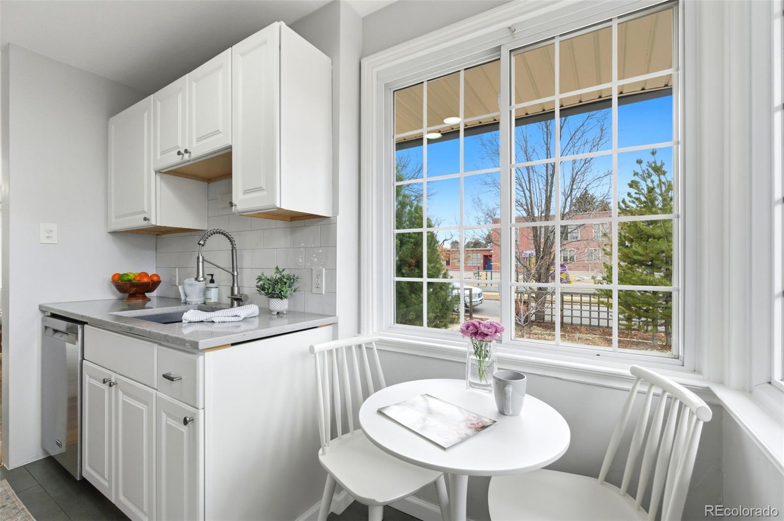MLS Image #10 for 2960  dahlia street,denver, Colorado
