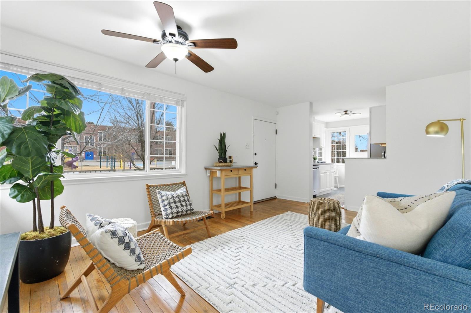 MLS Image #4 for 2960  dahlia street,denver, Colorado