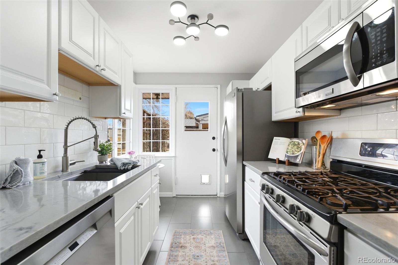 MLS Image #8 for 2960  dahlia street,denver, Colorado