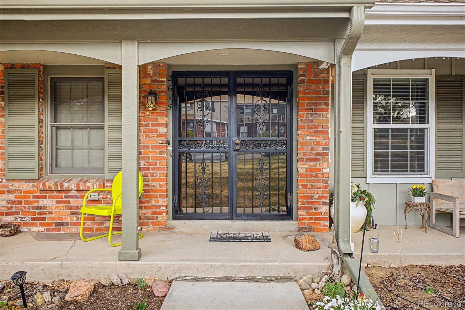 MLS Image #1 for 2615 e geddes avenue,centennial, Colorado