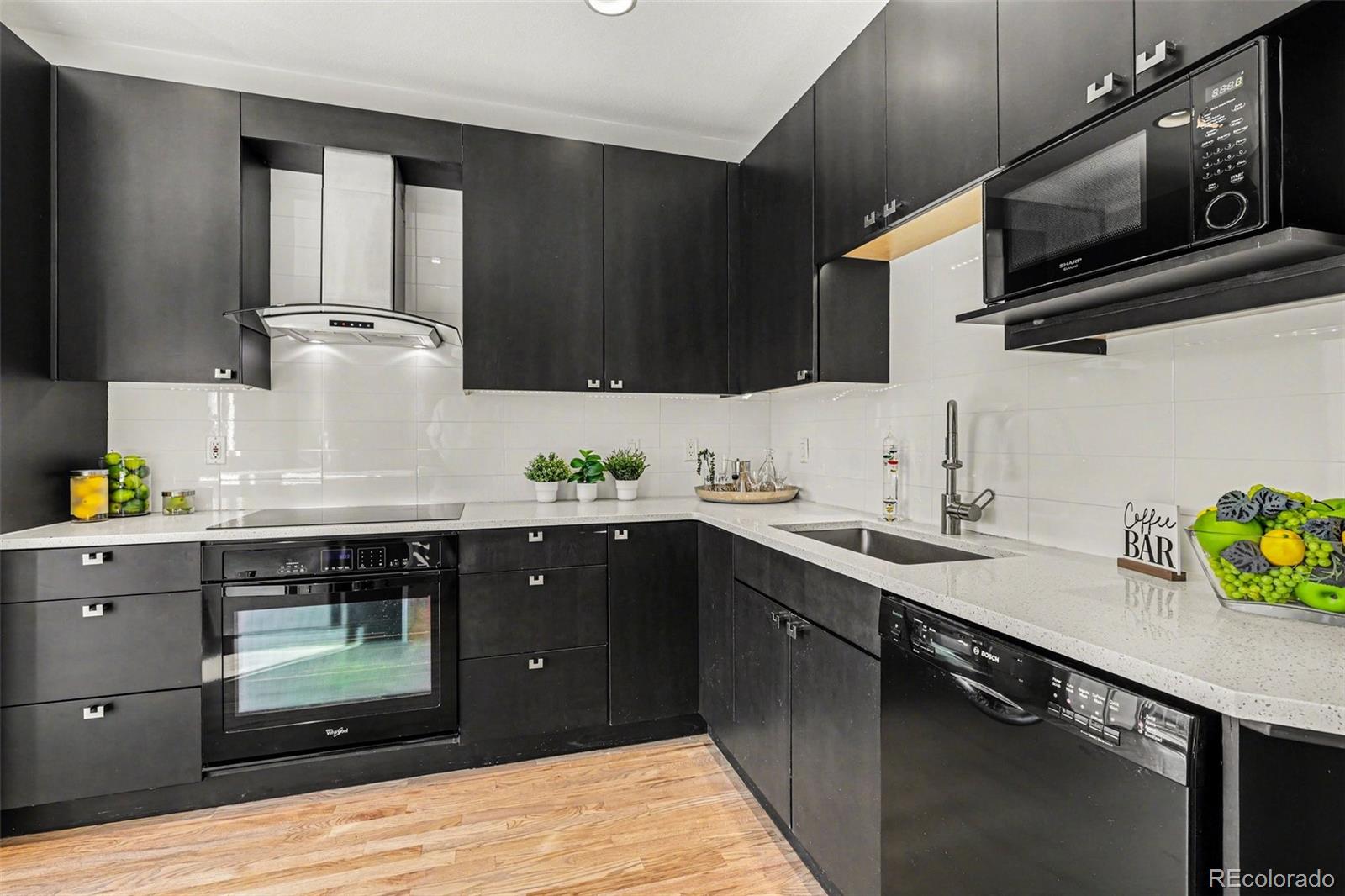 MLS Image #6 for 2660 s university boulevard l,denver, Colorado