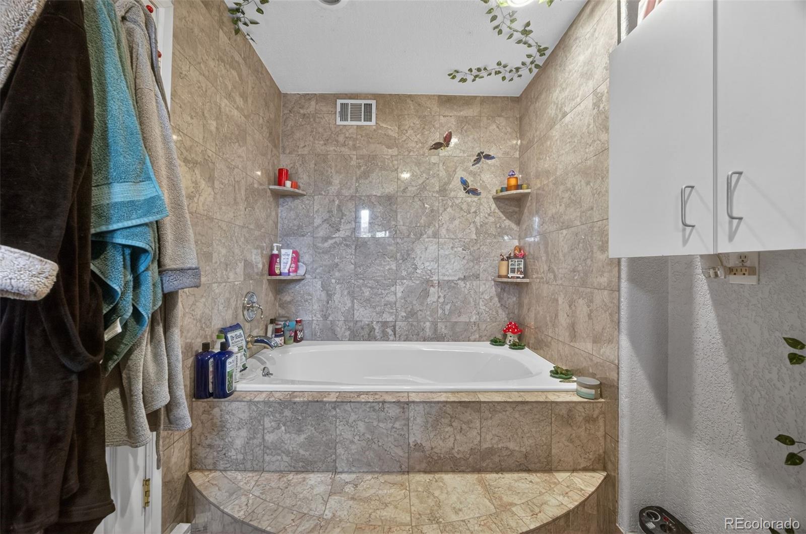 MLS Image #19 for 6175  dover street,arvada, Colorado