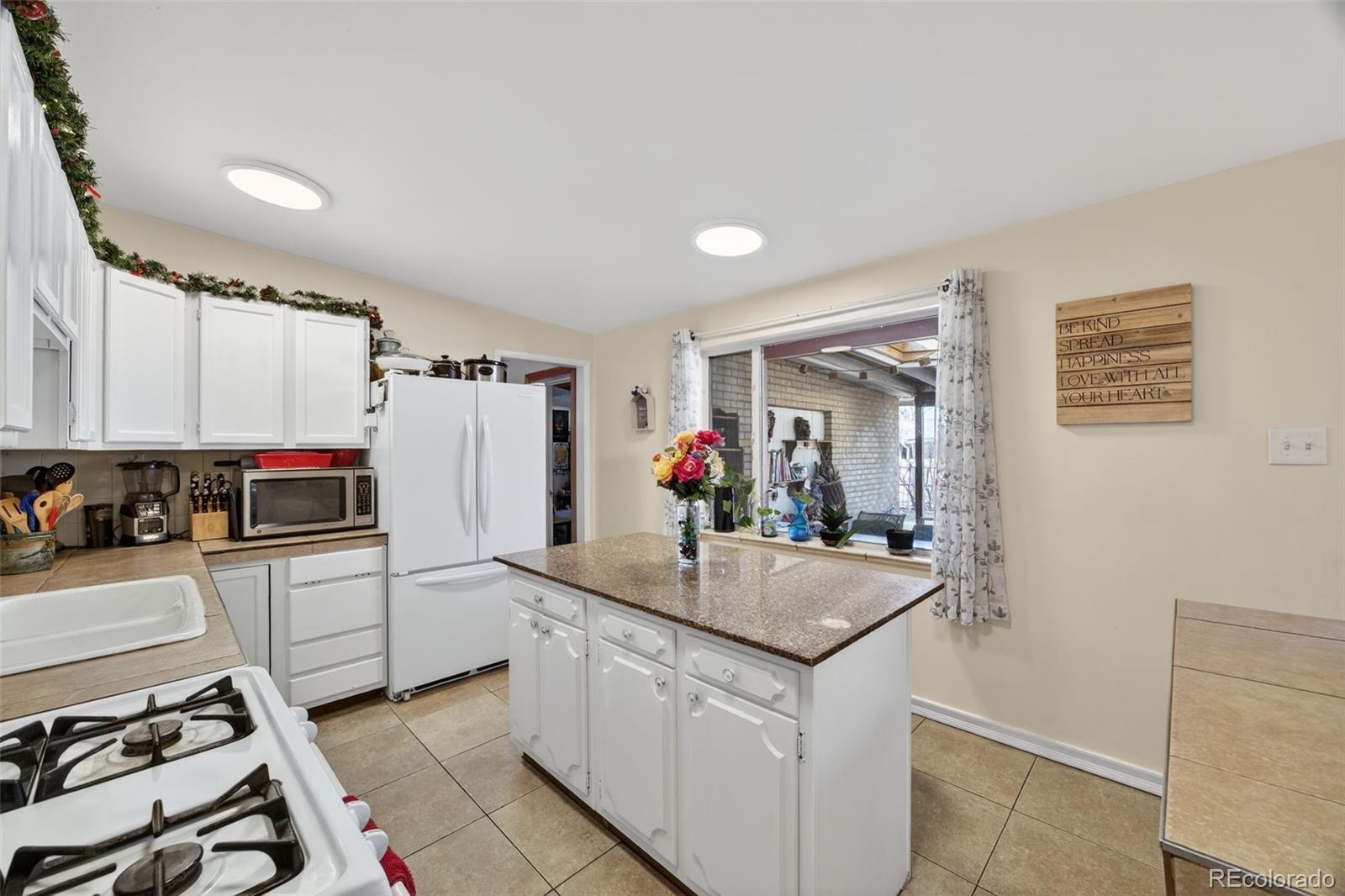 MLS Image #9 for 6175  dover street,arvada, Colorado