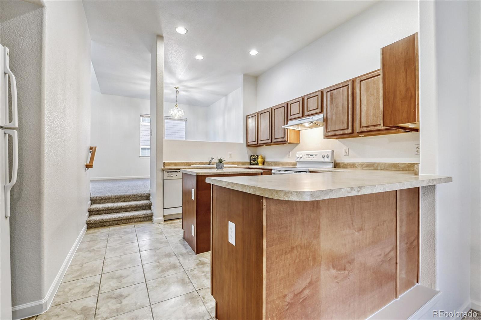 MLS Image #6 for 11250  florence street 19c,commerce city, Colorado