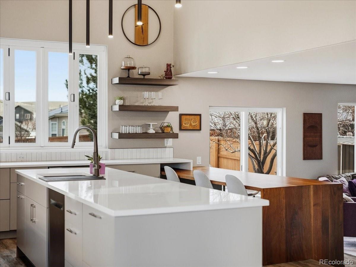MLS Image #10 for 2099  mountain iris drive,erie, Colorado