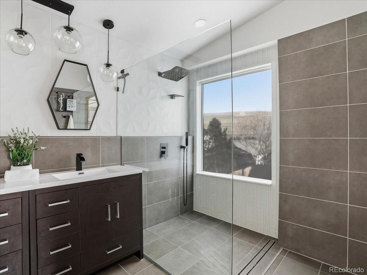 MLS Image #20 for 2099  mountain iris drive,erie, Colorado
