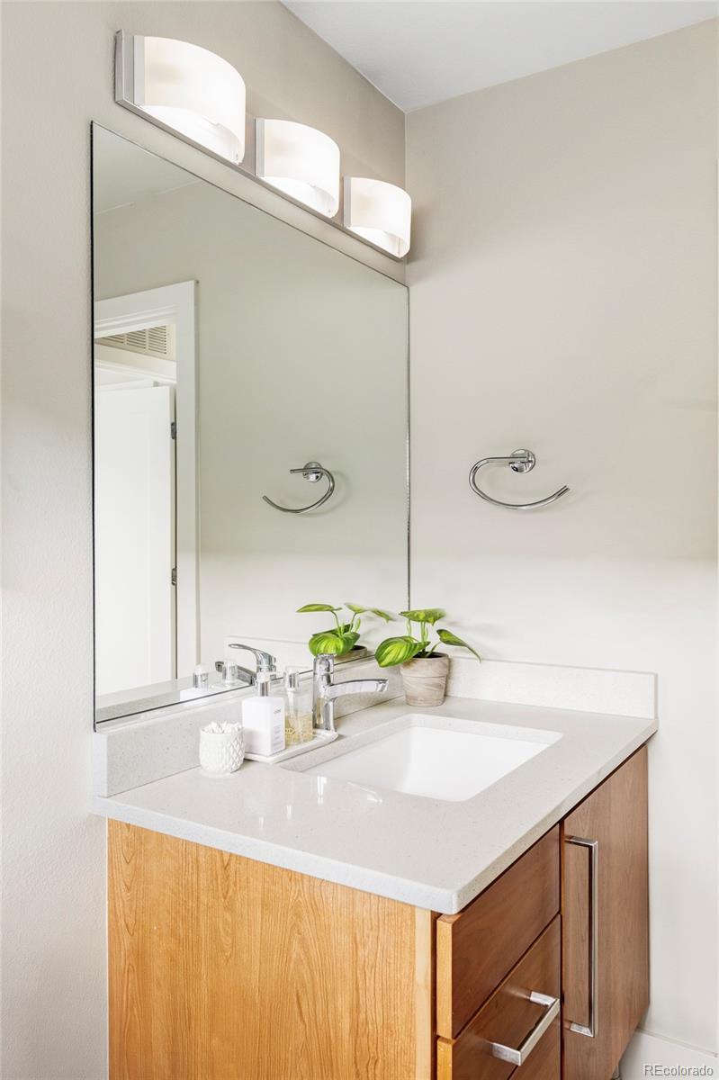 MLS Image #17 for 1834 s sherman street,denver, Colorado