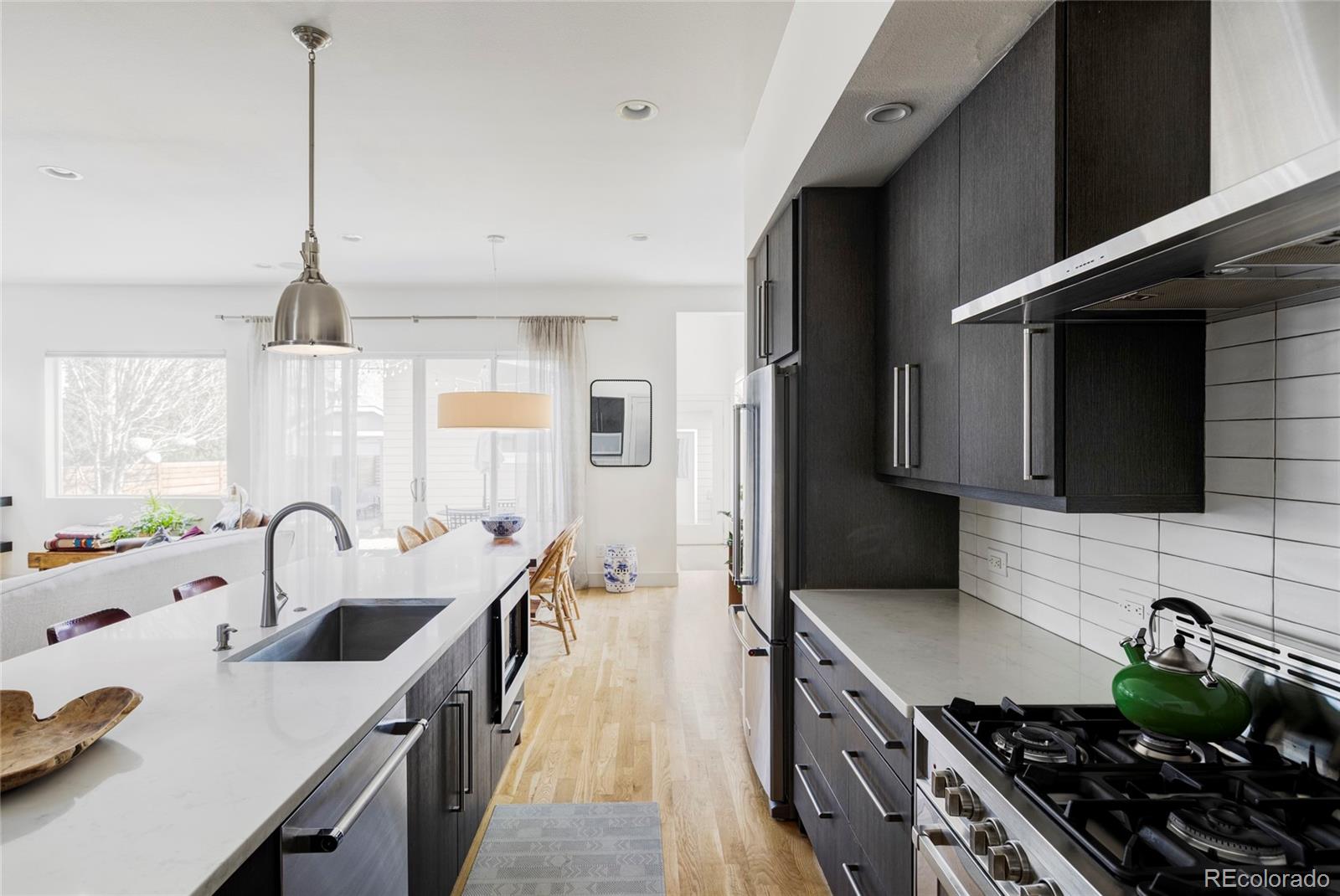 MLS Image #4 for 1834 s sherman street,denver, Colorado