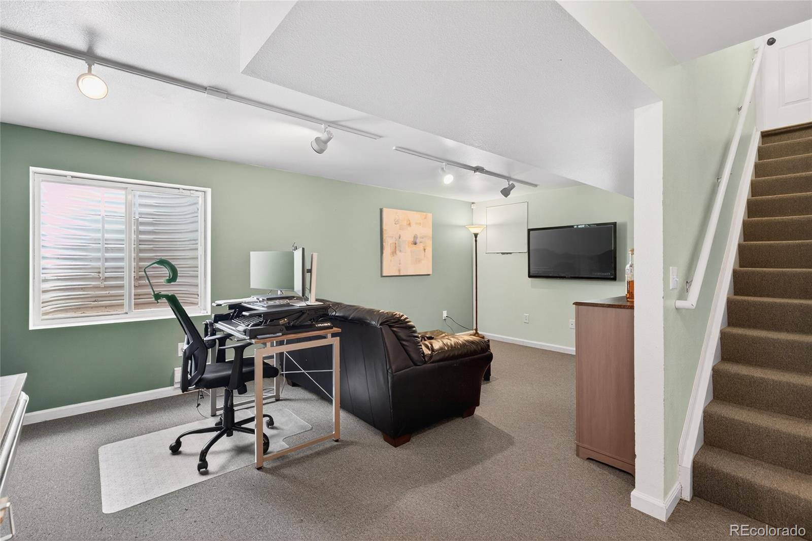 MLS Image #38 for 9600  castle ridge circle,highlands ranch, Colorado