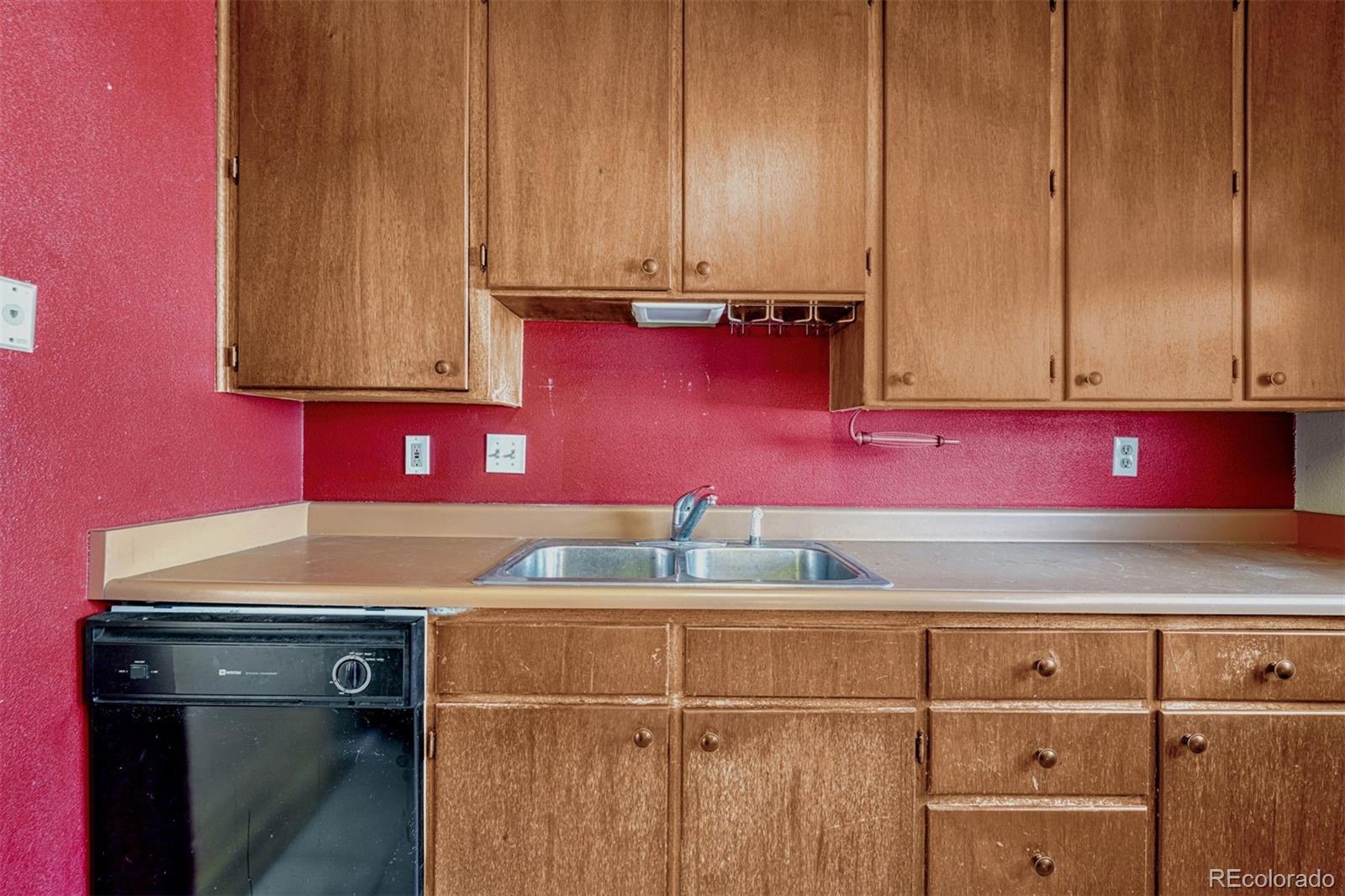 MLS Image #14 for 3122 e la salle street,colorado springs, Colorado