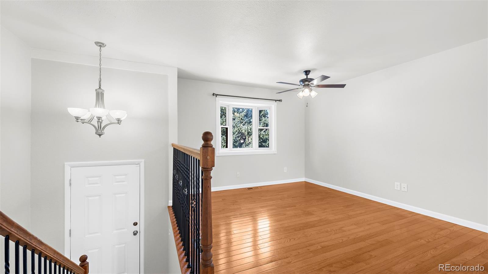 MLS Image #5 for 1339  hiawatha drive,colorado springs, Colorado