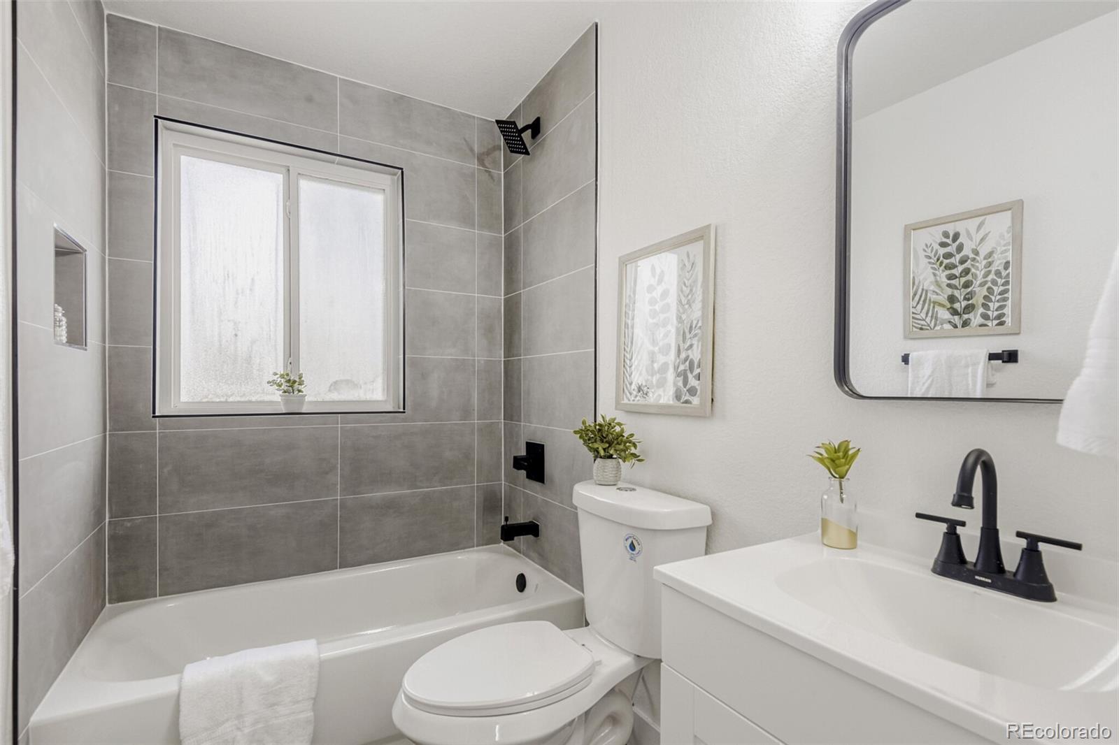 MLS Image #12 for 5500  wheeling street,denver, Colorado