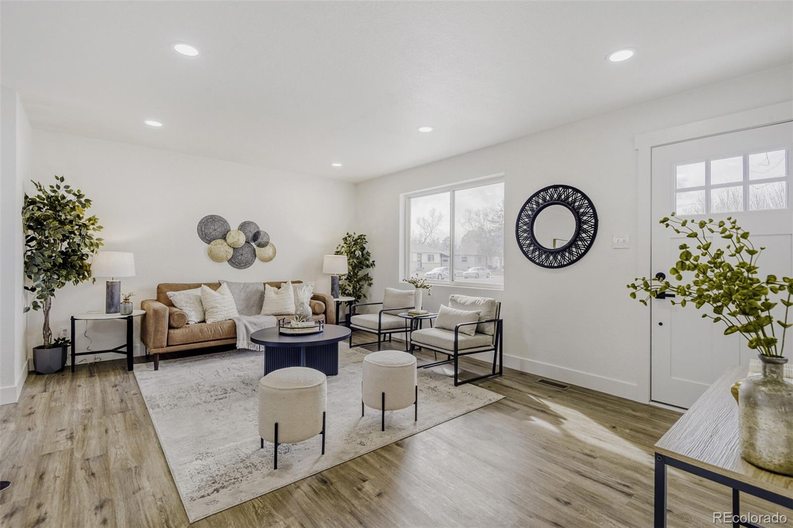 MLS Image #5 for 5500  wheeling street,denver, Colorado