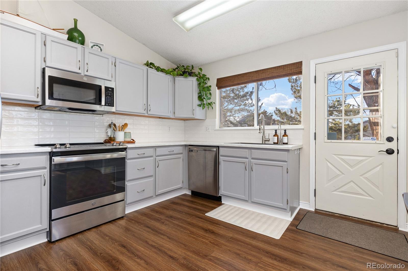 MLS Image #8 for 9343  weeping willow place,highlands ranch, Colorado