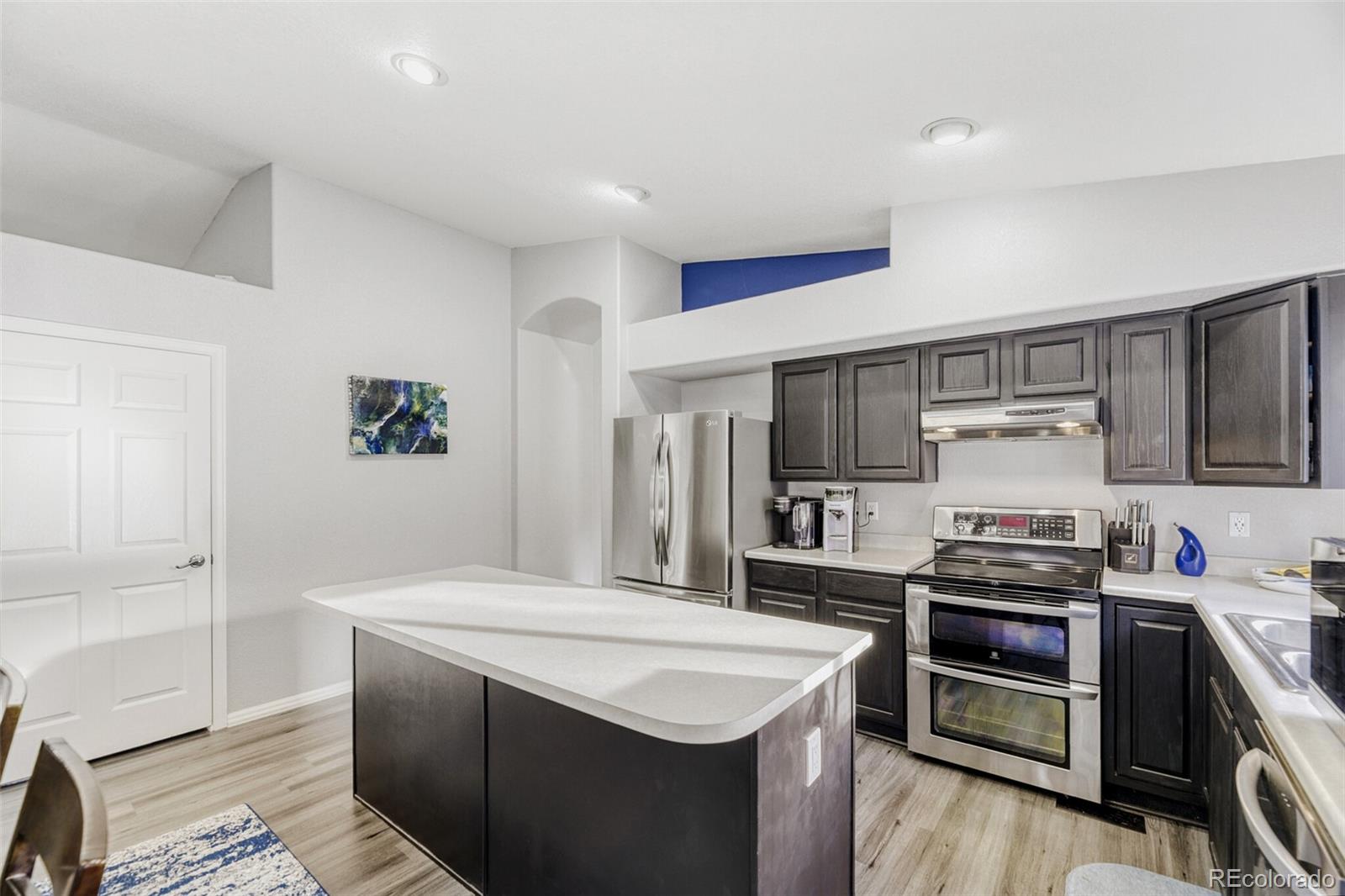MLS Image #4 for 7085  leopard gate ,lone tree, Colorado